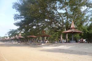 Lombang Lombang Beach