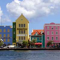 Penerbangan ke Willemstad