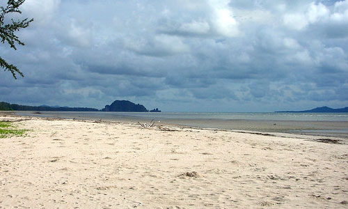 Pantai Chang Lang